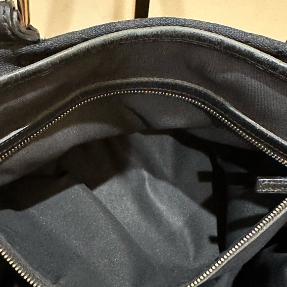 Gucci Black Padlock Chain Printed GG Coated Canvas Tote Bag - Picture 13 of 13